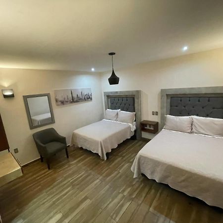Gold Palace Hotel 圣胡安－德洛斯拉戈斯 外观 照片