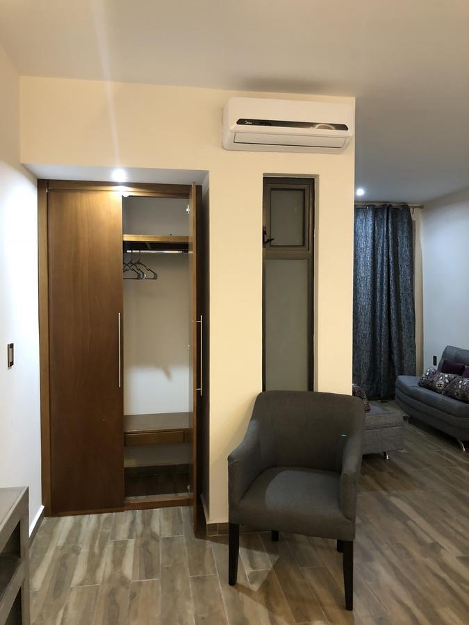 Gold Palace Hotel 圣胡安－德洛斯拉戈斯 外观 照片